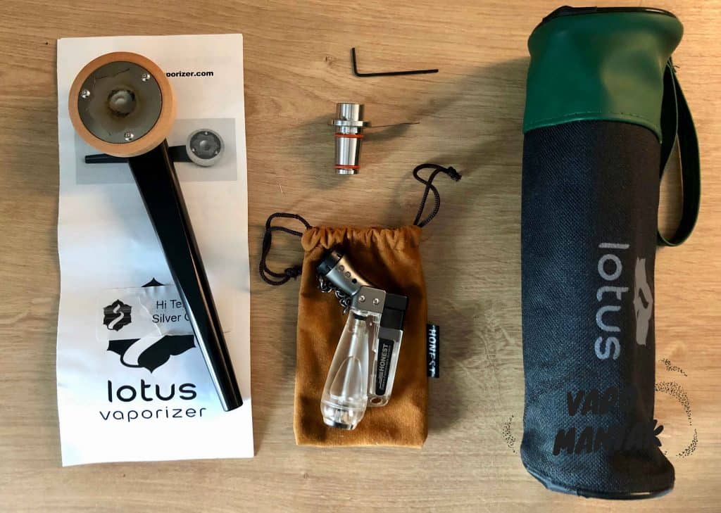 Zawartość zestawu Lotus Vaporizer z adapterem wodnym.