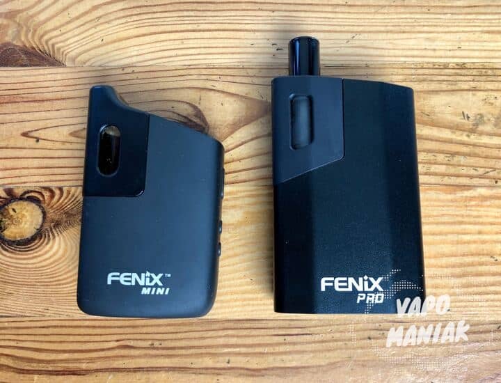 Fenix Mini (po lewej) obok Fenix'a Pro (po prawej).